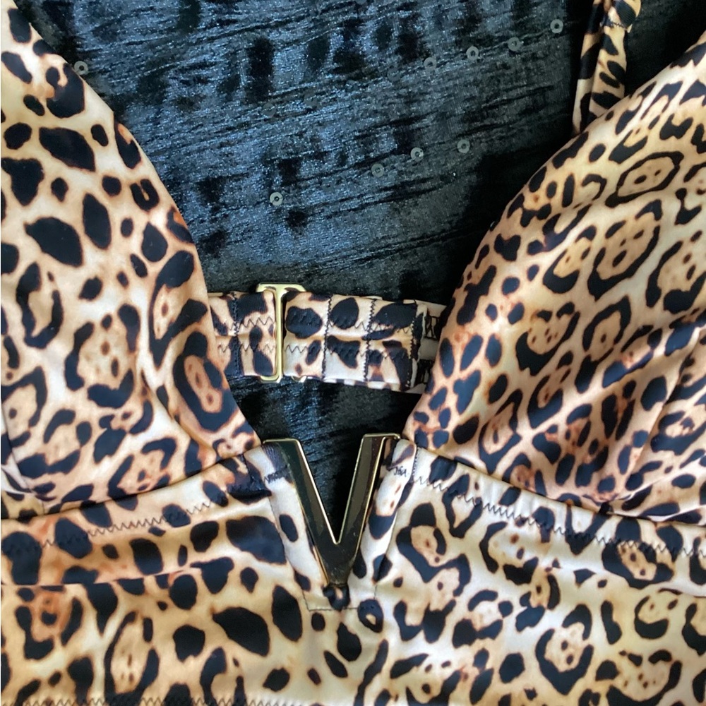 Victoria's Secret Leopard Print Bikini Top L - Picture 5 of 8